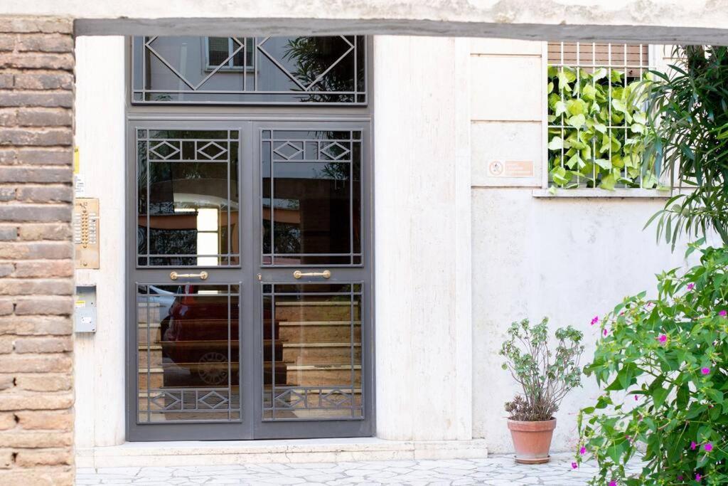 Appartamento Di Charme San Giovanni - Colosseo Rome Exterior photo